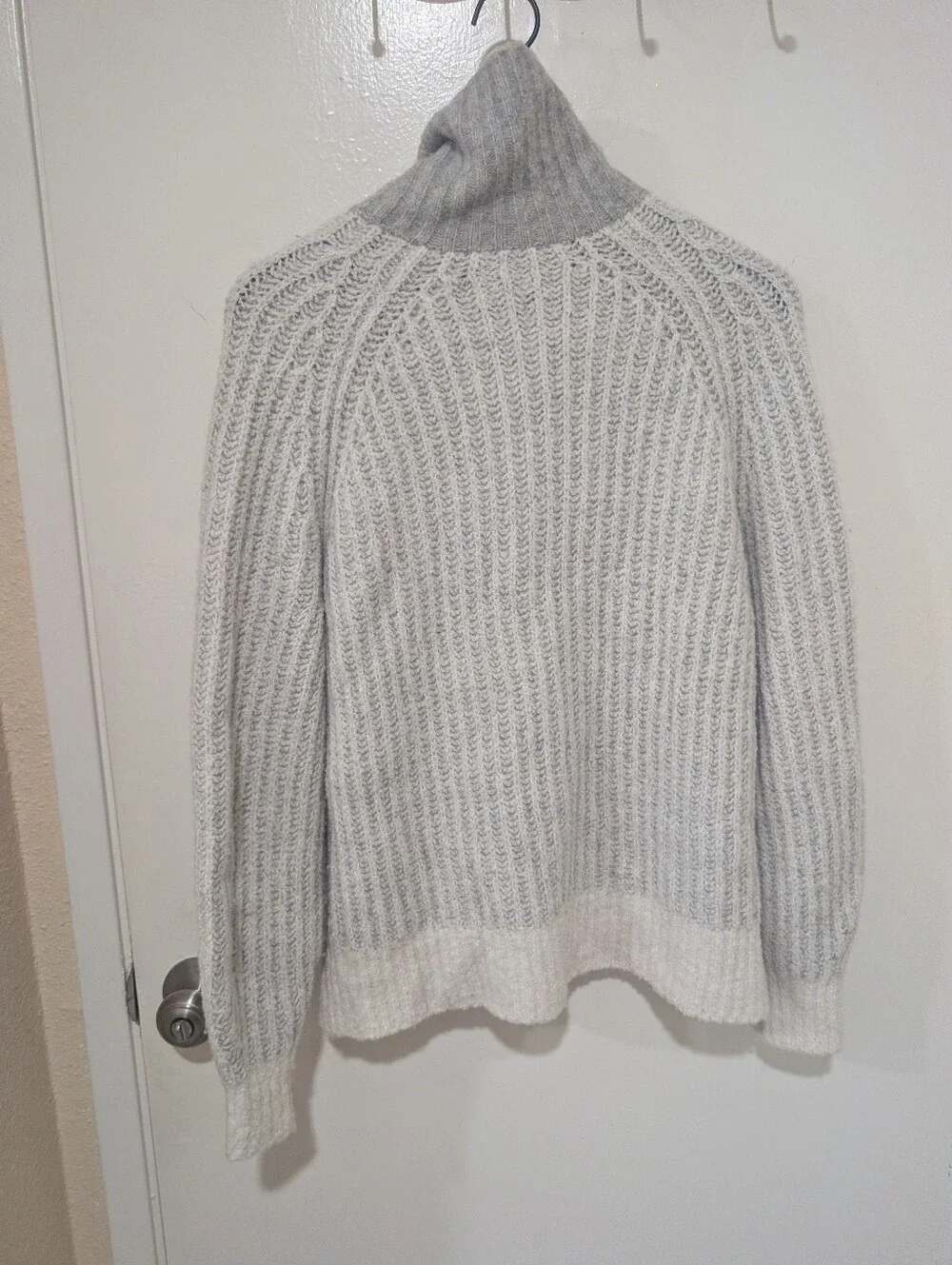 Everlane Grey Luxe Teddy Wool Oversized Half Zip Knit Sweater - Picture 9 of 16